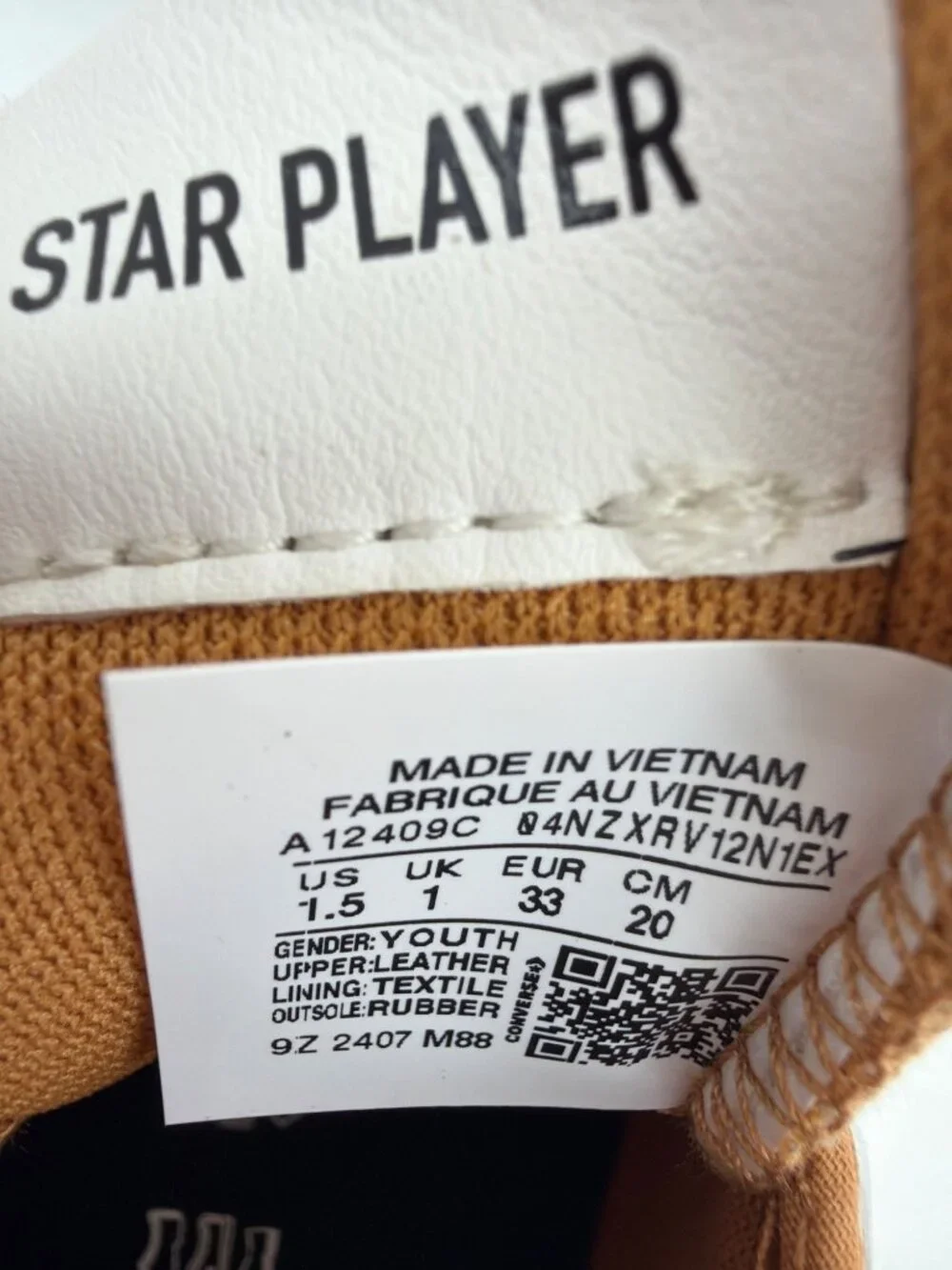 Converse Star Player 76 Gingersnap Shoes Size Youth 1.5
